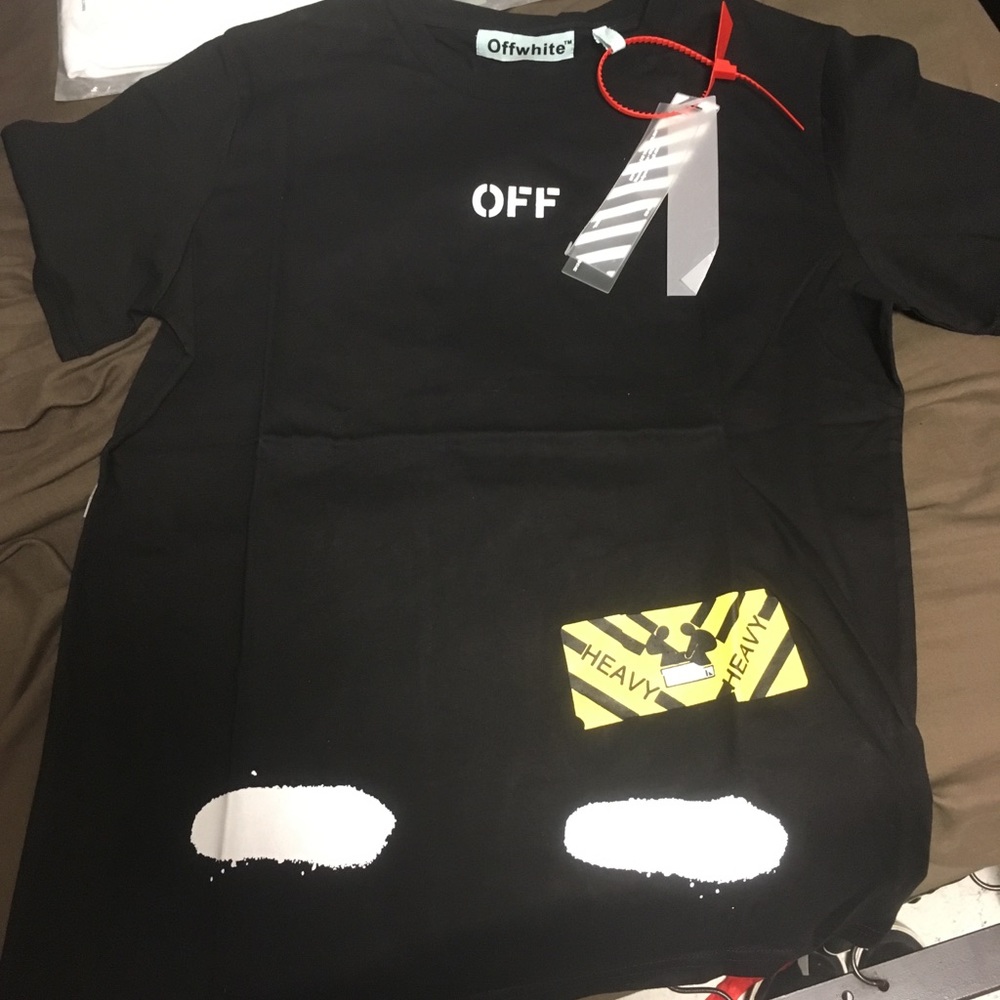 Off-White T-shirt Accepting Offers